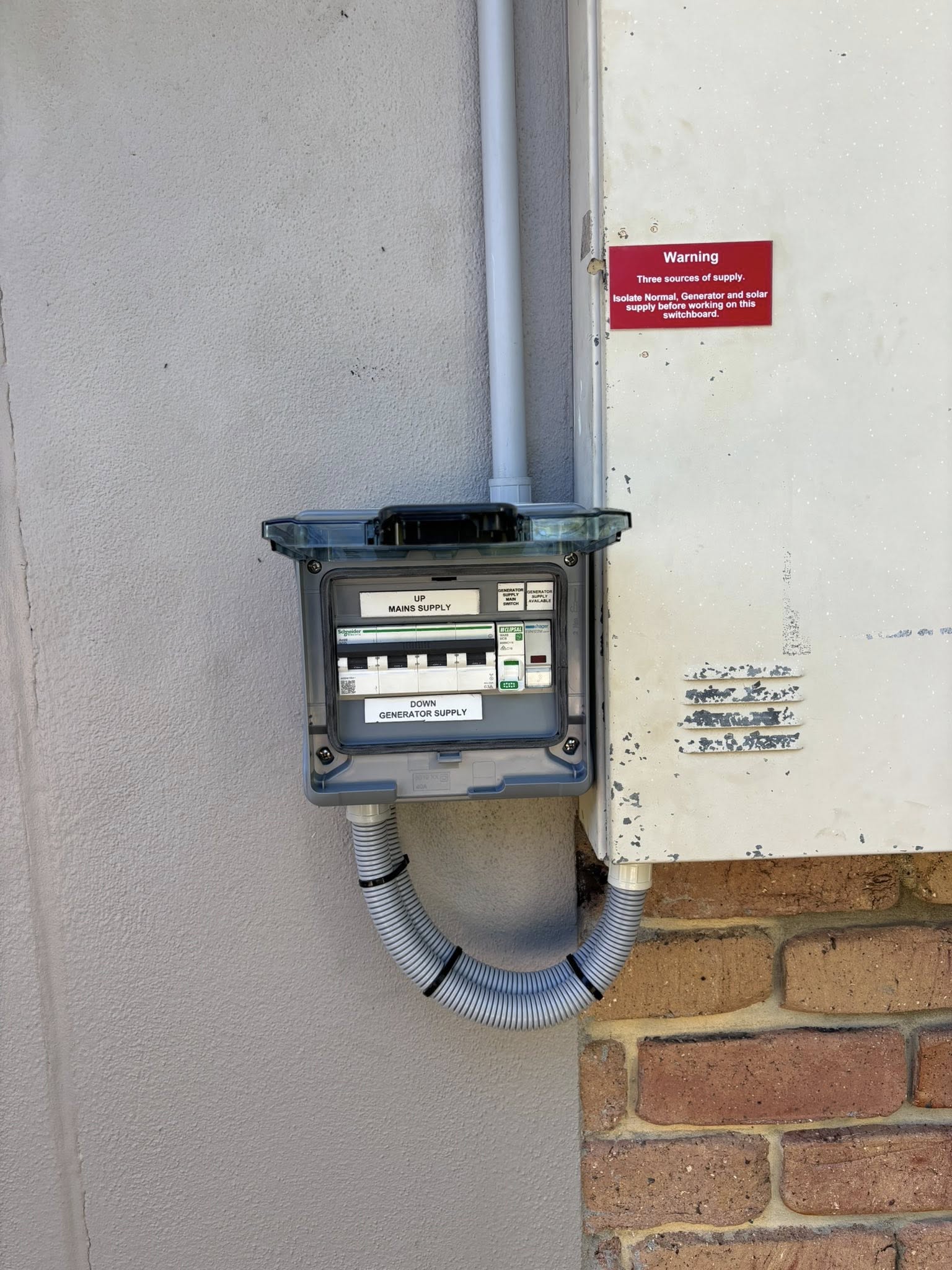 672670521_122125768203010628_3177999372331401595_n